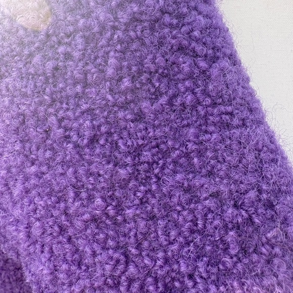 Vintage purple wool sweater coat with a beautiful curly bouclé texture. - Picture 4 of 9
